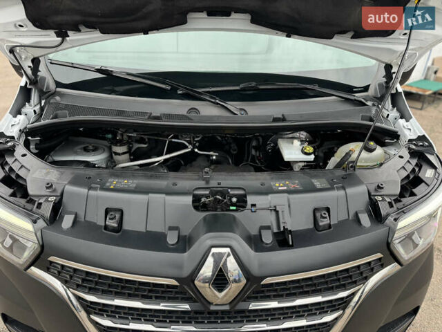 Білий Рено Мастєр, об'ємом двигуна 2.3 л та пробігом 267 тис. км за 21500 $, фото 88 на Automoto.ua