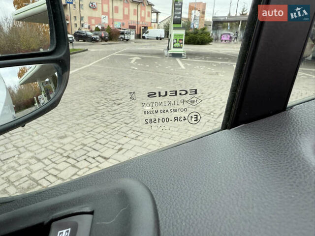 Білий Рено Мастєр, об'ємом двигуна 0 л та пробігом 266 тис. км за 21300 $, фото 53 на Automoto.ua