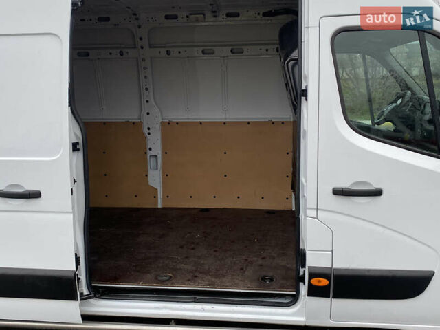 Білий Рено Мастєр, об'ємом двигуна 2.3 л та пробігом 246 тис. км за 19900 $, фото 72 на Automoto.ua