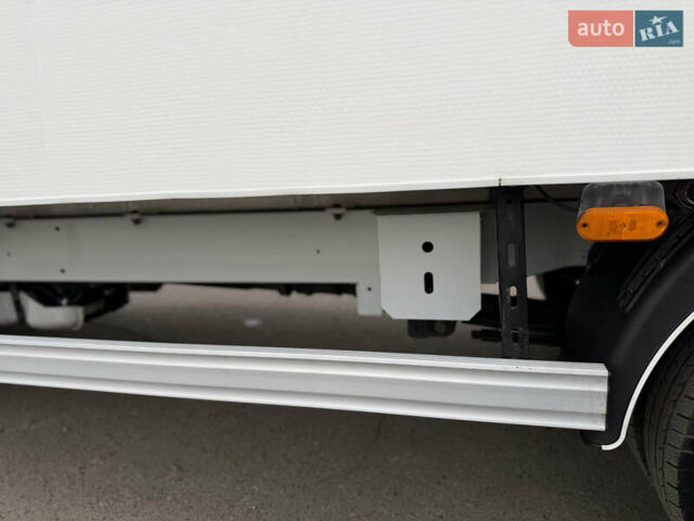 Рено Мастєр 2021 у Дубно на Automoto.ua Білий Рено Мастєр, об'ємом двигуна 2.3 л та пробігом 282 тис. км за 27300 $, фото 16 на Automoto.ua