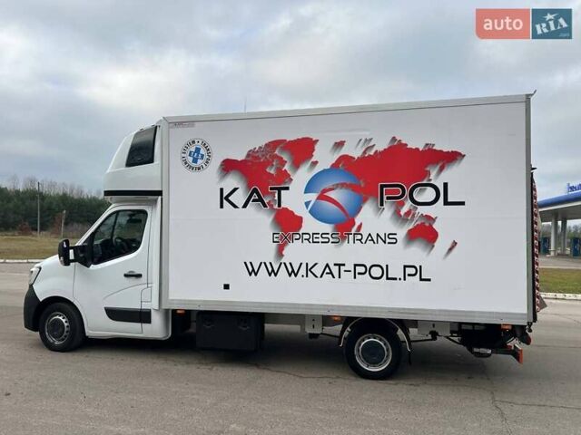 Белый Рено Мастер, объемом двигателя 2.3 л и пробегом 293 тыс. км за 24999 $, фото 26 на Automoto.ua