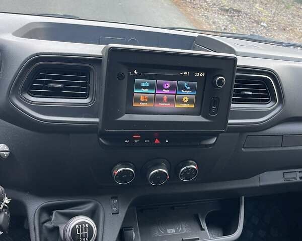 Белый Рено Мастер, объемом двигателя 2.3 л и пробегом 180 тыс. км за 22000 $, фото 28 на Automoto.ua