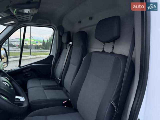 Белый Рено Мастер, объемом двигателя 0 л и пробегом 252 тыс. км за 18800 $, фото 32 на Automoto.ua