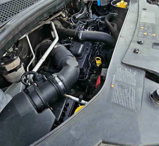 Белый Рено Мастер, объемом двигателя 2.3 л и пробегом 352 тыс. км за 17900 $, фото 24 на Automoto.ua