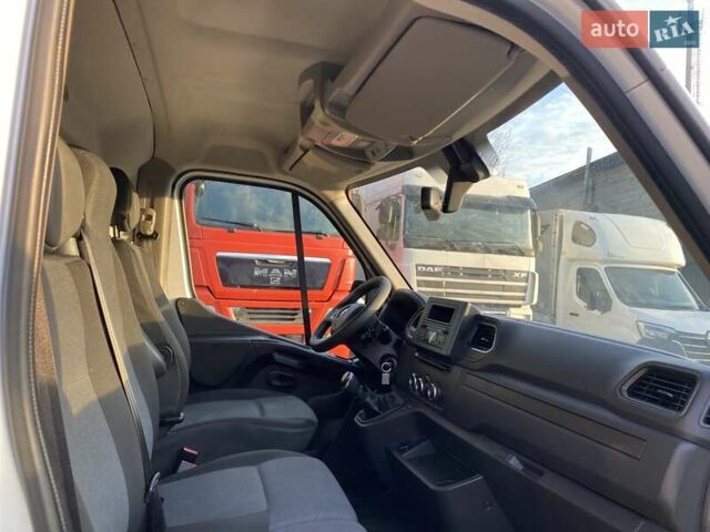 Білий Рено Мастєр, об'ємом двигуна 2.3 л та пробігом 198 тис. км за 17850 $, фото 26 на Automoto.ua