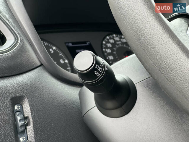 Белый Рено Мастер, объемом двигателя 2.3 л и пробегом 233 тыс. км за 17900 $, фото 91 на Automoto.ua