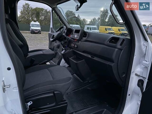 Белый Рено Мастер, объемом двигателя 2.3 л и пробегом 223 тыс. км за 17200 $, фото 20 на Automoto.ua
