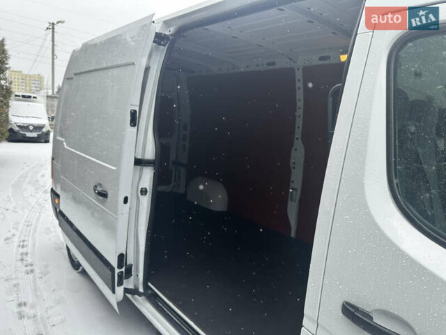 Белый Рено Мастер, объемом двигателя 2.3 л и пробегом 253 тыс. км за 20999 $, фото 8 на Automoto.ua