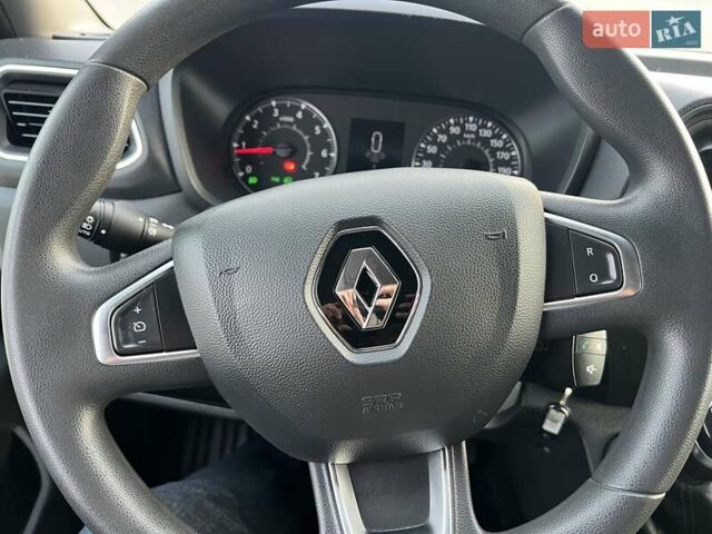 Білий Рено Мастєр, об'ємом двигуна 2.3 л та пробігом 164 тис. км за 19750 $, фото 36 на Automoto.ua