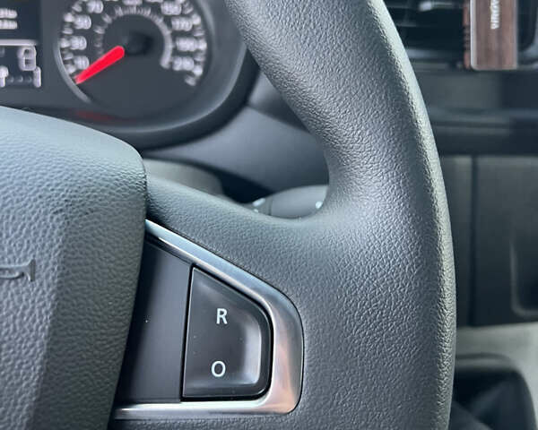 Белый Рено Мастер, объемом двигателя 2.3 л и пробегом 189 тыс. км за 18555 $, фото 20 на Automoto.ua