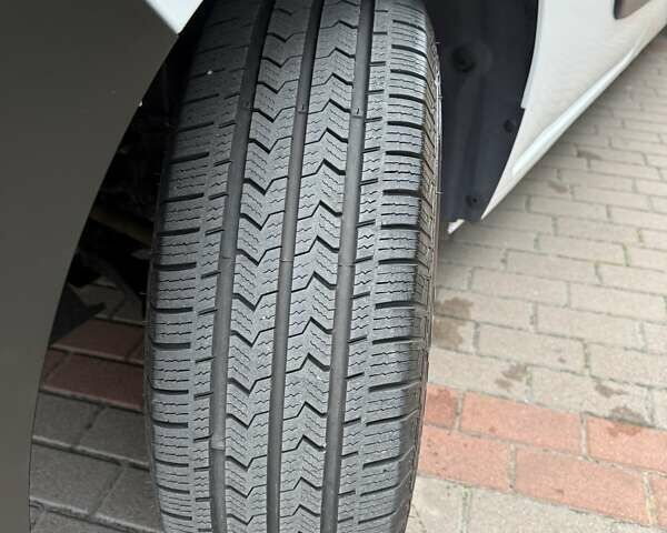 Білий Рено Мастєр, об'ємом двигуна 2.3 л та пробігом 248 тис. км за 20950 $, фото 28 на Automoto.ua