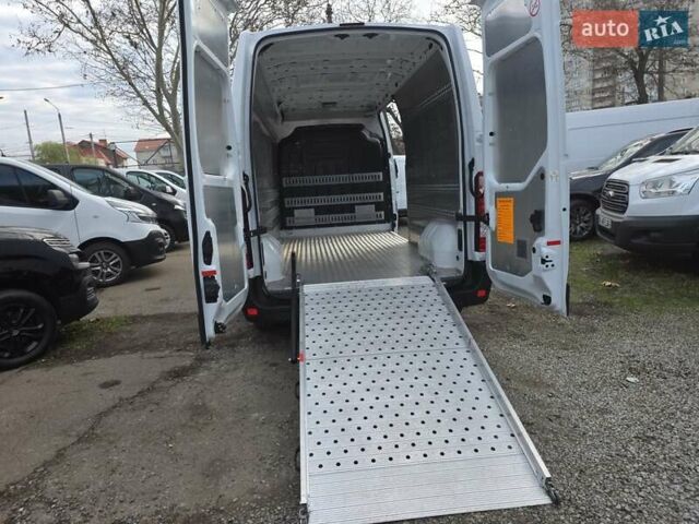 Белый Рено Мастер, объемом двигателя 2.3 л и пробегом 206 тыс. км за 21000 $, фото 30 на Automoto.ua