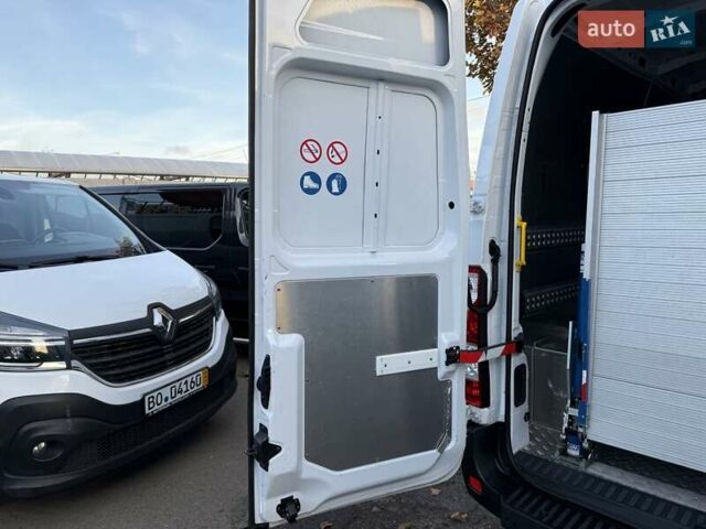 Білий Рено Мастєр, об'ємом двигуна 2.3 л та пробігом 205 тис. км за 20500 $, фото 35 на Automoto.ua