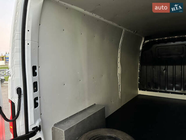 Білий Рено Мастєр, об'ємом двигуна 2.3 л та пробігом 175 тис. км за 19600 $, фото 66 на Automoto.ua