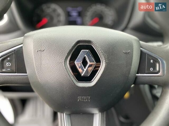 Білий Рено Мастєр, об'ємом двигуна 2.3 л та пробігом 245 тис. км за 17750 $, фото 44 на Automoto.ua