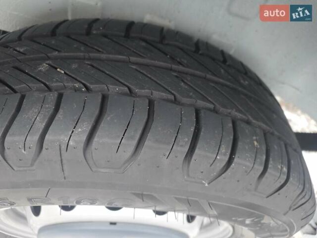 Білий Рено Мастєр, об'ємом двигуна 2.3 л та пробігом 215 тис. км за 20300 $, фото 19 на Automoto.ua