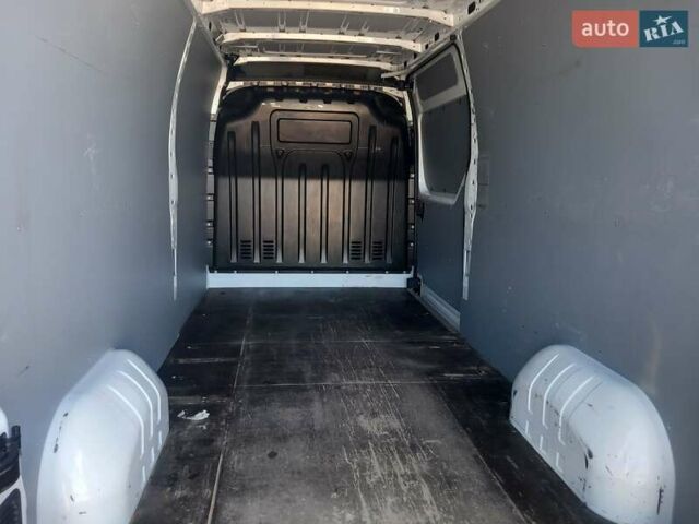 Белый Рено Мастер, объемом двигателя 2.3 л и пробегом 197 тыс. км за 20900 $, фото 15 на Automoto.ua