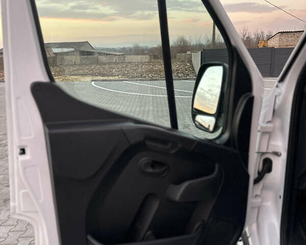 Білий Рено Мастєр, об'ємом двигуна 2.3 л та пробігом 171 тис. км за 18800 $, фото 23 на Automoto.ua