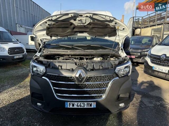 Белый Рено Мастер, объемом двигателя 2.3 л и пробегом 250 тыс. км за 19999 $, фото 45 на Automoto.ua