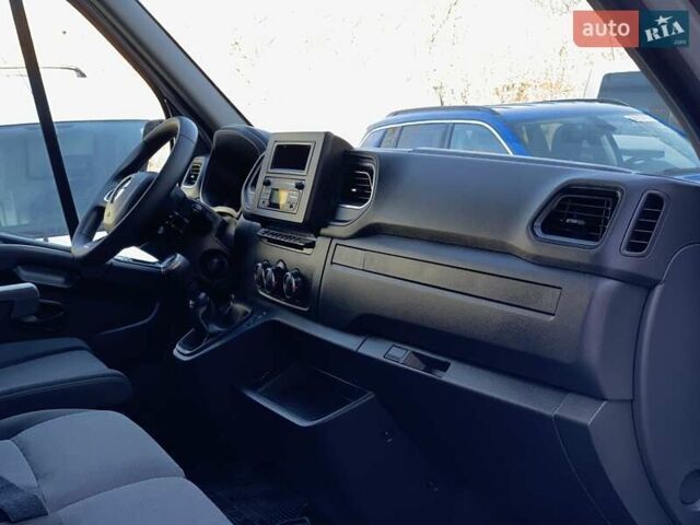 Білий Рено Мастєр, об'ємом двигуна 2.3 л та пробігом 218 тис. км за 19999 $, фото 34 на Automoto.ua