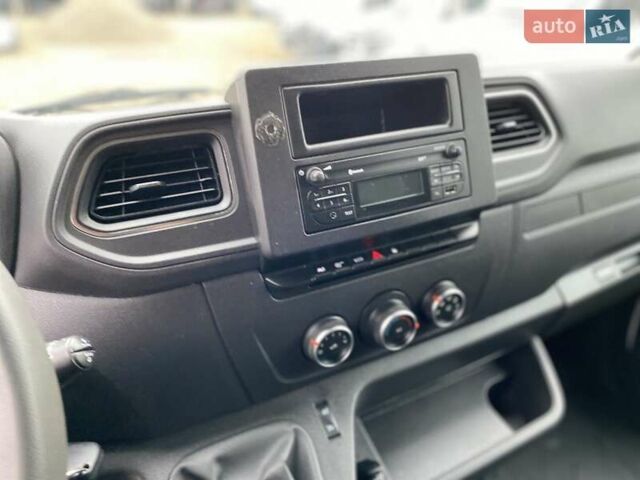 Білий Рено Мастєр, об'ємом двигуна 2.3 л та пробігом 245 тис. км за 17750 $, фото 43 на Automoto.ua