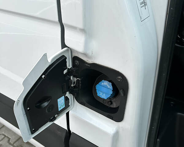 Білий Рено Мастєр, об'ємом двигуна 2.3 л та пробігом 171 тис. км за 18800 $, фото 55 на Automoto.ua