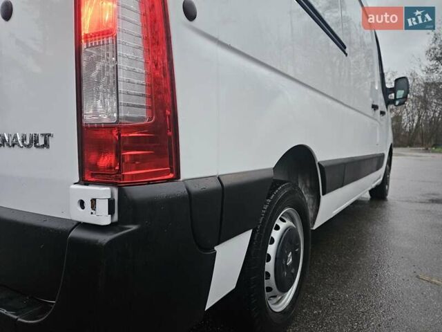 Белый Рено Мастер, объемом двигателя 2.3 л и пробегом 184 тыс. км за 18300 $, фото 28 на Automoto.ua