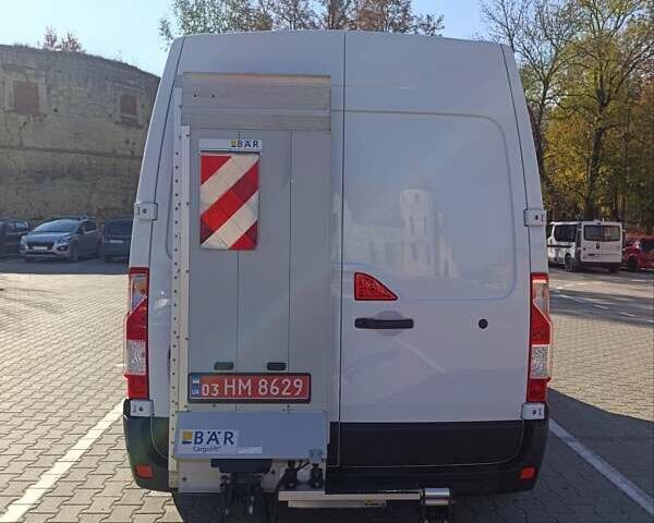 Белый Рено Мастер, объемом двигателя 2.3 л и пробегом 245 тыс. км за 18750 $, фото 27 на Automoto.ua