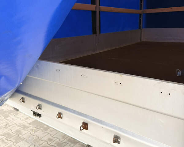 Белый Рено Мастер, объемом двигателя 2.3 л и пробегом 220 тыс. км за 19700 $, фото 4 на Automoto.ua