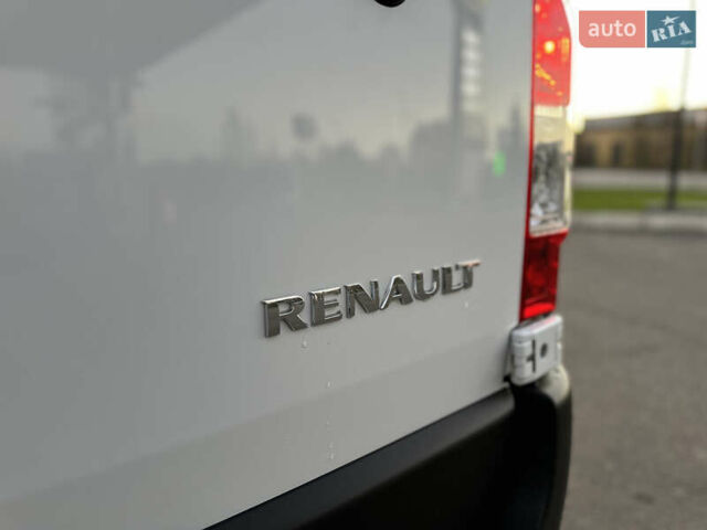 Білий Рено Мастєр, об'ємом двигуна 2.3 л та пробігом 175 тис. км за 19600 $, фото 33 на Automoto.ua