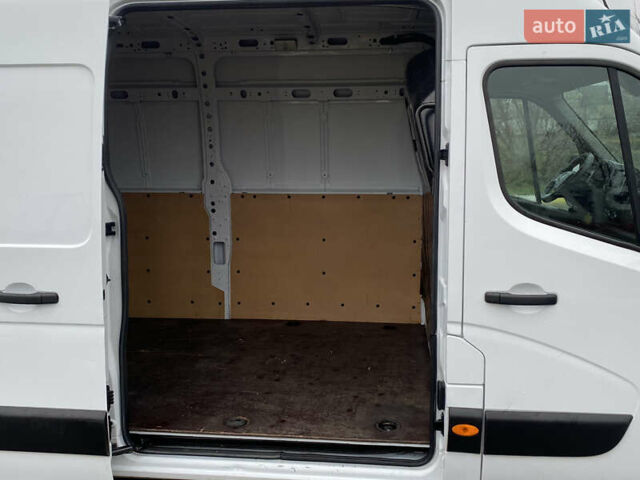 Білий Рено Мастєр, об'ємом двигуна 2.3 л та пробігом 246 тис. км за 19900 $, фото 71 на Automoto.ua