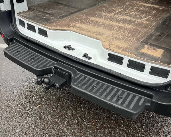 Белый Рено Мастер, объемом двигателя 2.3 л и пробегом 229 тыс. км за 25300 $, фото 43 на Automoto.ua