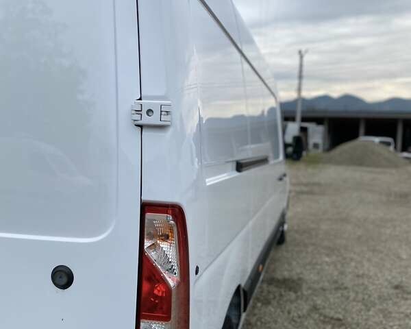 Білий Рено Мастєр, об'ємом двигуна 2.3 л та пробігом 138 тис. км за 18850 $, фото 28 на Automoto.ua