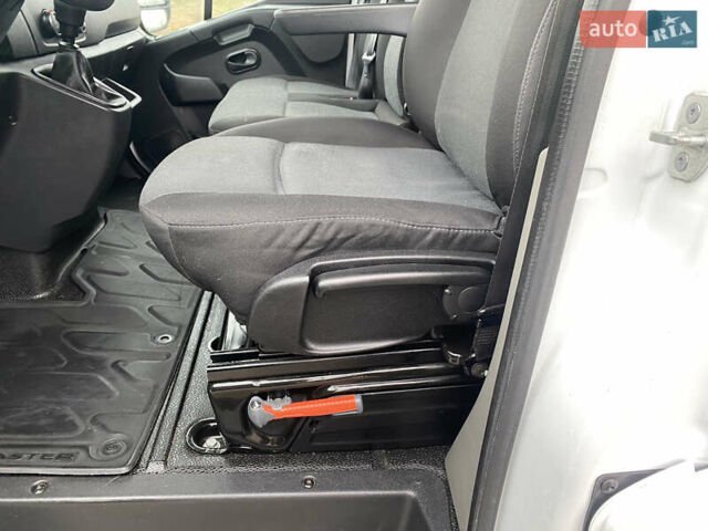 Білий Рено Мастєр, об'ємом двигуна 2.3 л та пробігом 246 тис. км за 19900 $, фото 39 на Automoto.ua