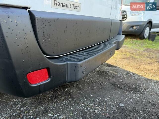 Белый Рено Мастер, объемом двигателя 2.3 л и пробегом 250 тыс. км за 19999 $, фото 13 на Automoto.ua