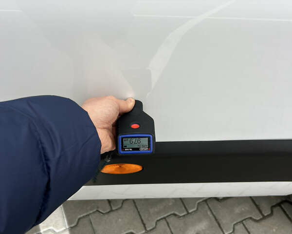 Белый Рено Мастер, объемом двигателя 2.3 л и пробегом 233 тыс. км за 17900 $, фото 163 на Automoto.ua