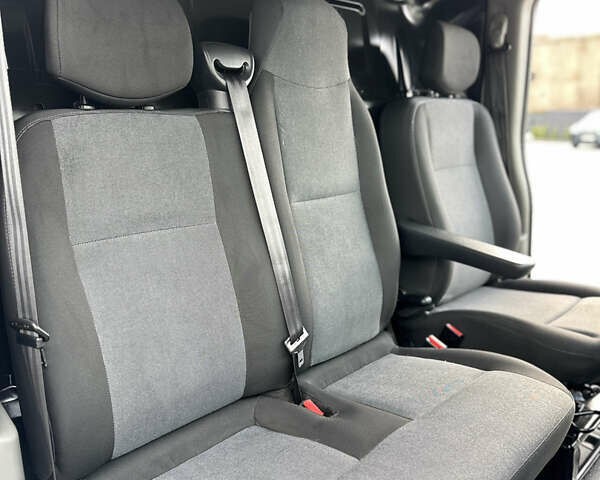 Белый Рено Мастер, объемом двигателя 2.3 л и пробегом 240 тыс. км за 18500 $, фото 78 на Automoto.ua