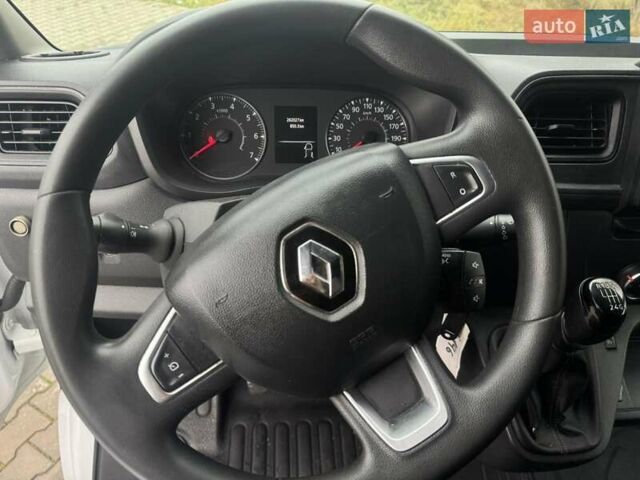 Белый Рено Мастер, объемом двигателя 2.3 л и пробегом 262 тыс. км за 18100 $, фото 14 на Automoto.ua