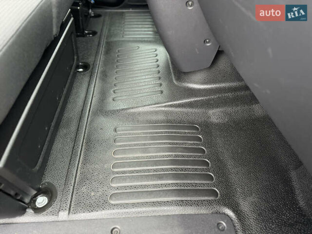 Білий Рено Мастєр, об'ємом двигуна 2.3 л та пробігом 267 тис. км за 21500 $, фото 58 на Automoto.ua