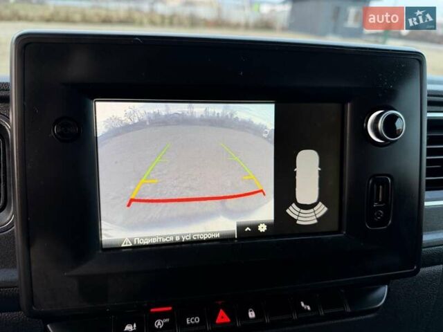 Белый Рено Мастер, объемом двигателя 2.3 л и пробегом 176 тыс. км за 21300 $, фото 24 на Automoto.ua