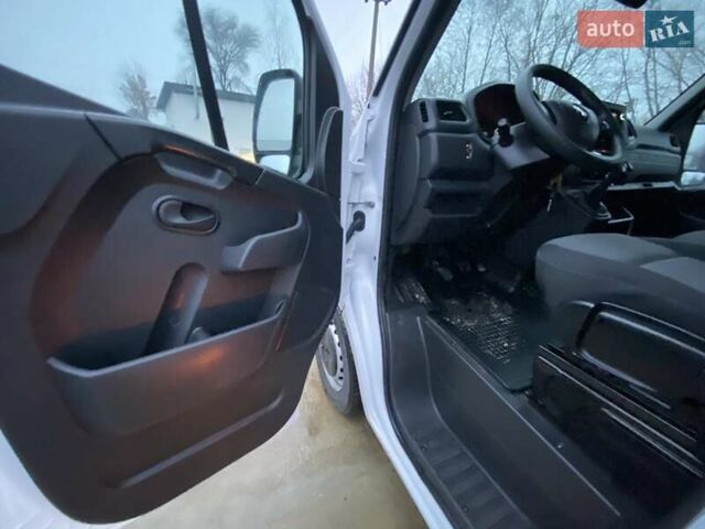 Білий Рено Мастєр, об'ємом двигуна 2.3 л та пробігом 181 тис. км за 21897 $, фото 31 на Automoto.ua