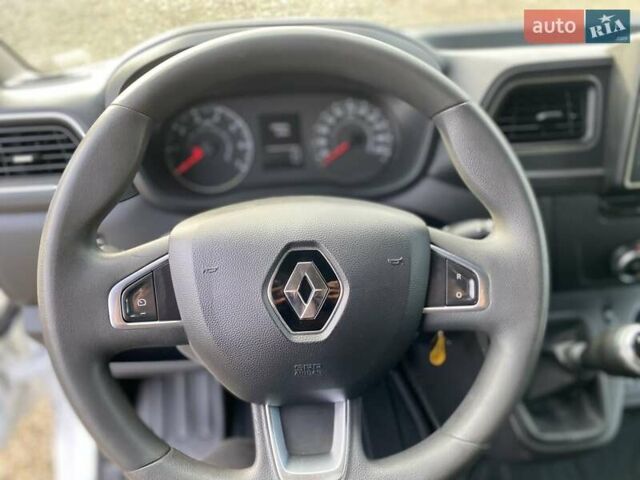 Белый Рено Мастер, объемом двигателя 2.3 л и пробегом 138 тыс. км за 18850 $, фото 38 на Automoto.ua