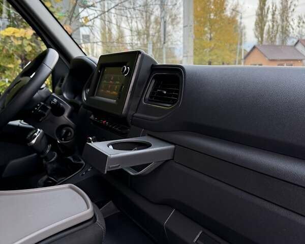 Білий Рено Мастєр, об'ємом двигуна 2.3 л та пробігом 248 тис. км за 19750 $, фото 29 на Automoto.ua