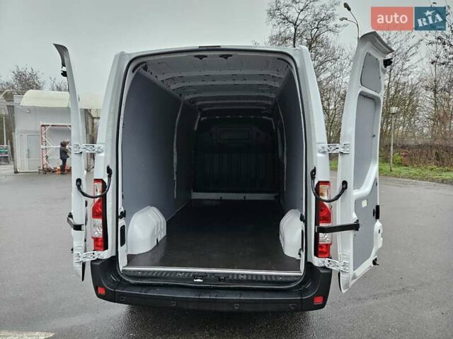 Білий Рено Мастєр, об'ємом двигуна 2.3 л та пробігом 217 тис. км за 18900 $, фото 70 на Automoto.ua