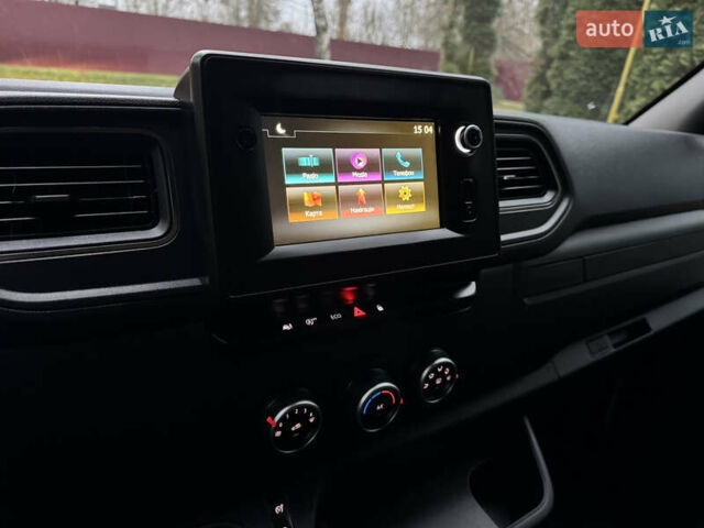 Белый Рено Мастер, объемом двигателя 2.3 л и пробегом 66 тыс. км за 25800 $, фото 39 на Automoto.ua