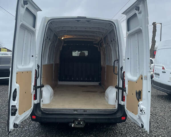 Белый Рено Мастер, объемом двигателя 2.3 л и пробегом 202 тыс. км за 21900 $, фото 8 на Automoto.ua