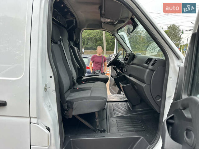 Білий Рено Мастєр, об'ємом двигуна 2.3 л та пробігом 204 тис. км за 22300 $, фото 20 на Automoto.ua