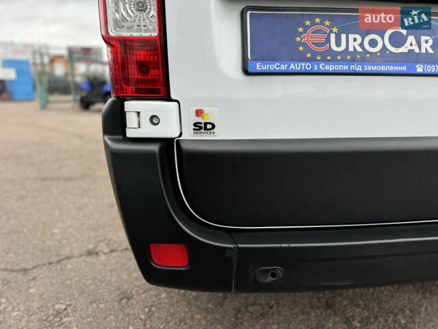 Білий Рено Мастєр, об'ємом двигуна 2.3 л та пробігом 267 тис. км за 21500 $, фото 14 на Automoto.ua