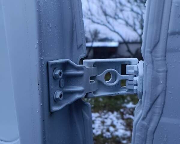 Білий Рено Мастєр, об'ємом двигуна 2.3 л та пробігом 181 тис. км за 21999 $, фото 31 на Automoto.ua