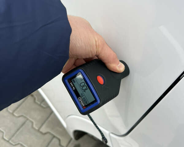 Белый Рено Мастер, объемом двигателя 2.3 л и пробегом 233 тыс. км за 17900 $, фото 189 на Automoto.ua